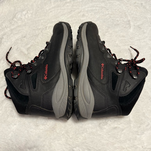 Columbia NEWTON RIDGE PLUS Black Poppy Red Woman’s Waterproof Hiking Boots 7.5 - Picture 12 of 16